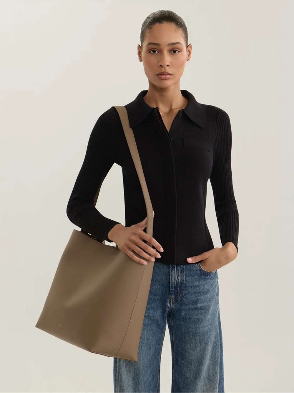 MINA BAIE Harlow Full Tote in Teddy - Picture 10 of 10
